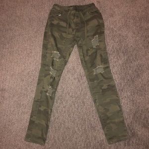 Mignon Ripped Jean Army